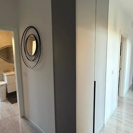 Lux Grey Lägenhet *